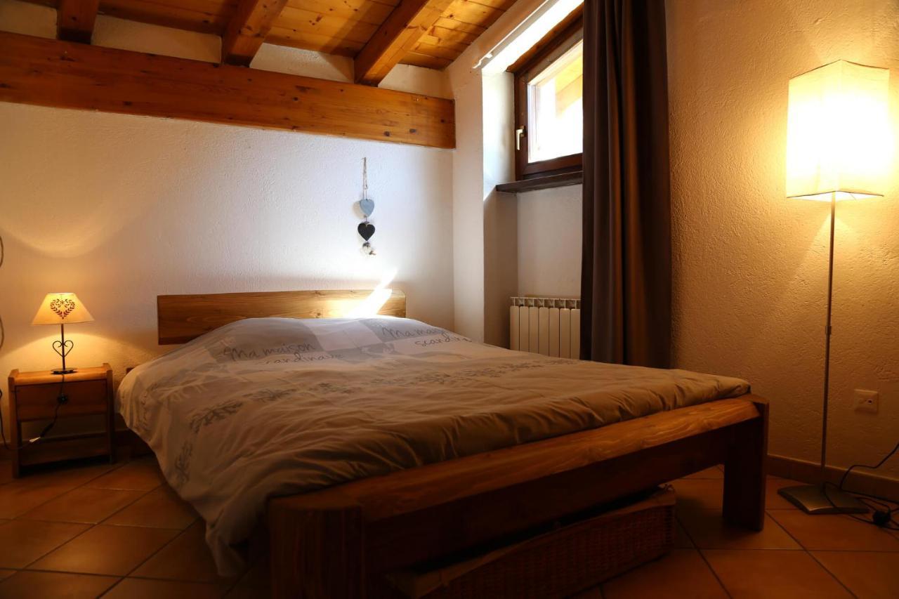 Appartamenti Vista Monte Bianco Courmayeur-Entreves Bagian luar foto
